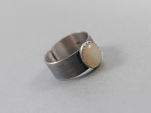 Opal etiopski i srebro - pierścionek - ChileArt